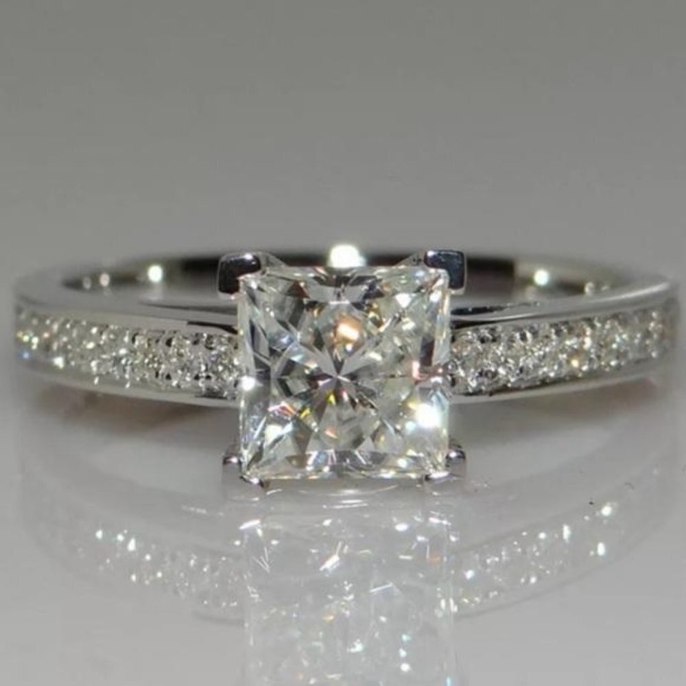 925 SILVER SQUARE DIAMOND ENGAGEMENT RING, CUTE RING, SHINY RING.